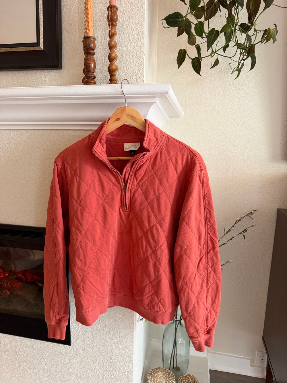 Universal Thread Quilted Zip Pullover - Coral Red